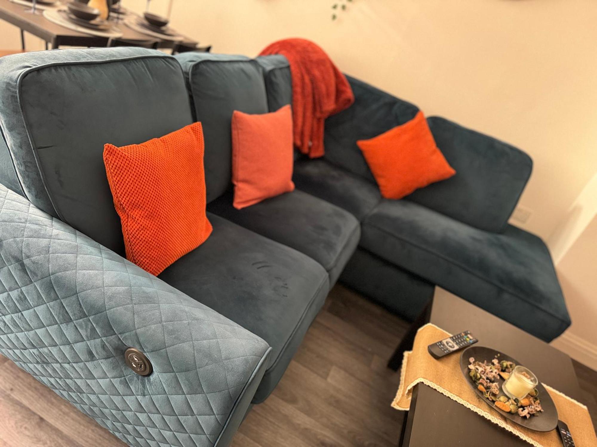 Group Bookings: Up To 30 Guests Across 5 Spacious Flats! Keyless Access Free Wifi & Parking Бирмингам Екстериор снимка